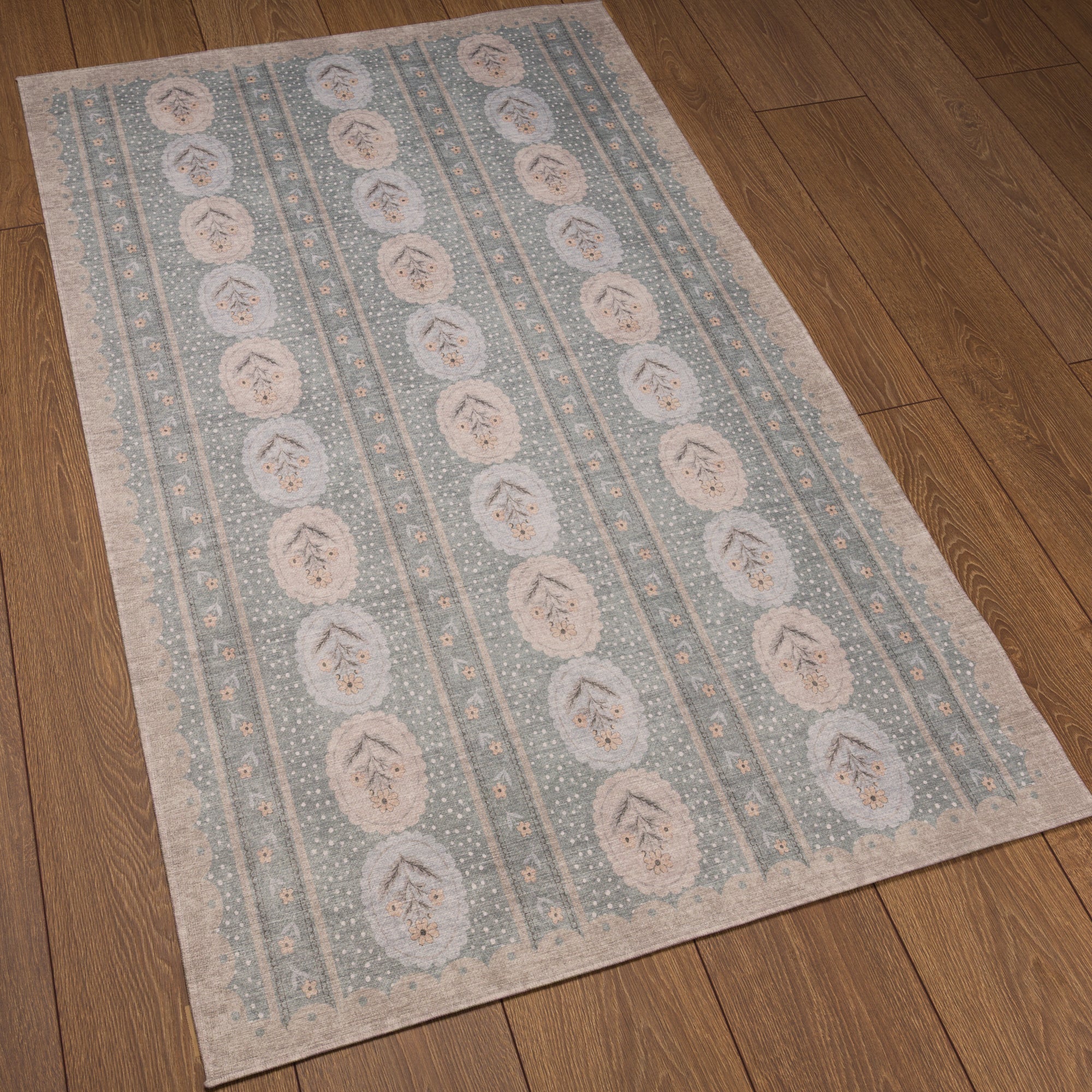 Lilia Minkštas gėlių medaliono kilimas