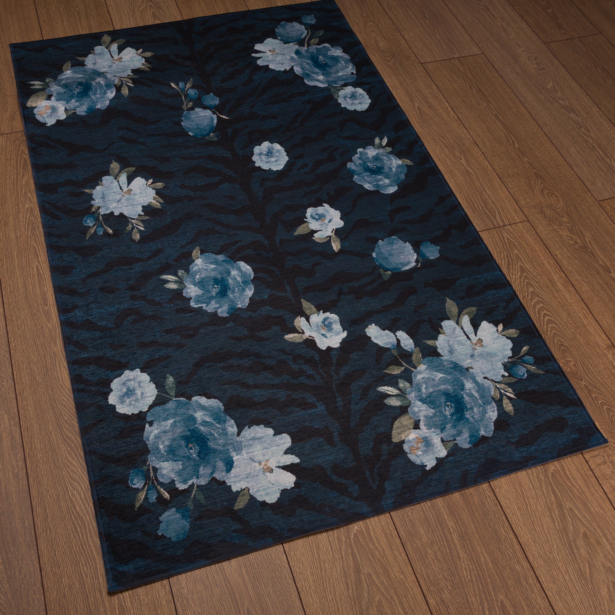 Tessa Gėlių zebro rašto kilimas