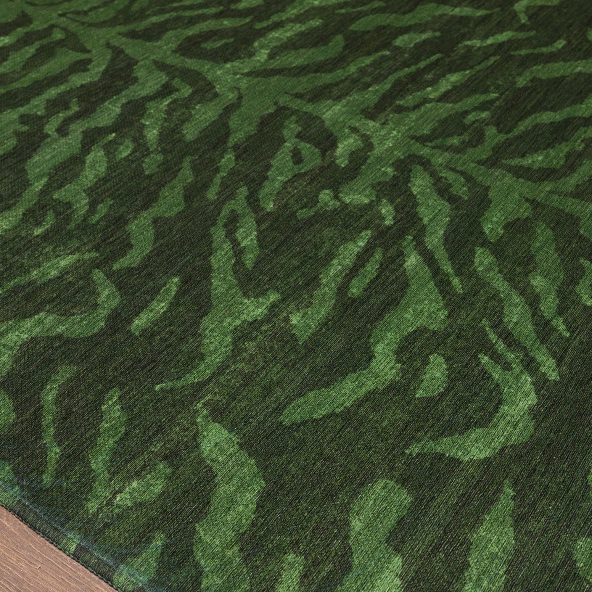 Ines Modern Tiger Print Rug