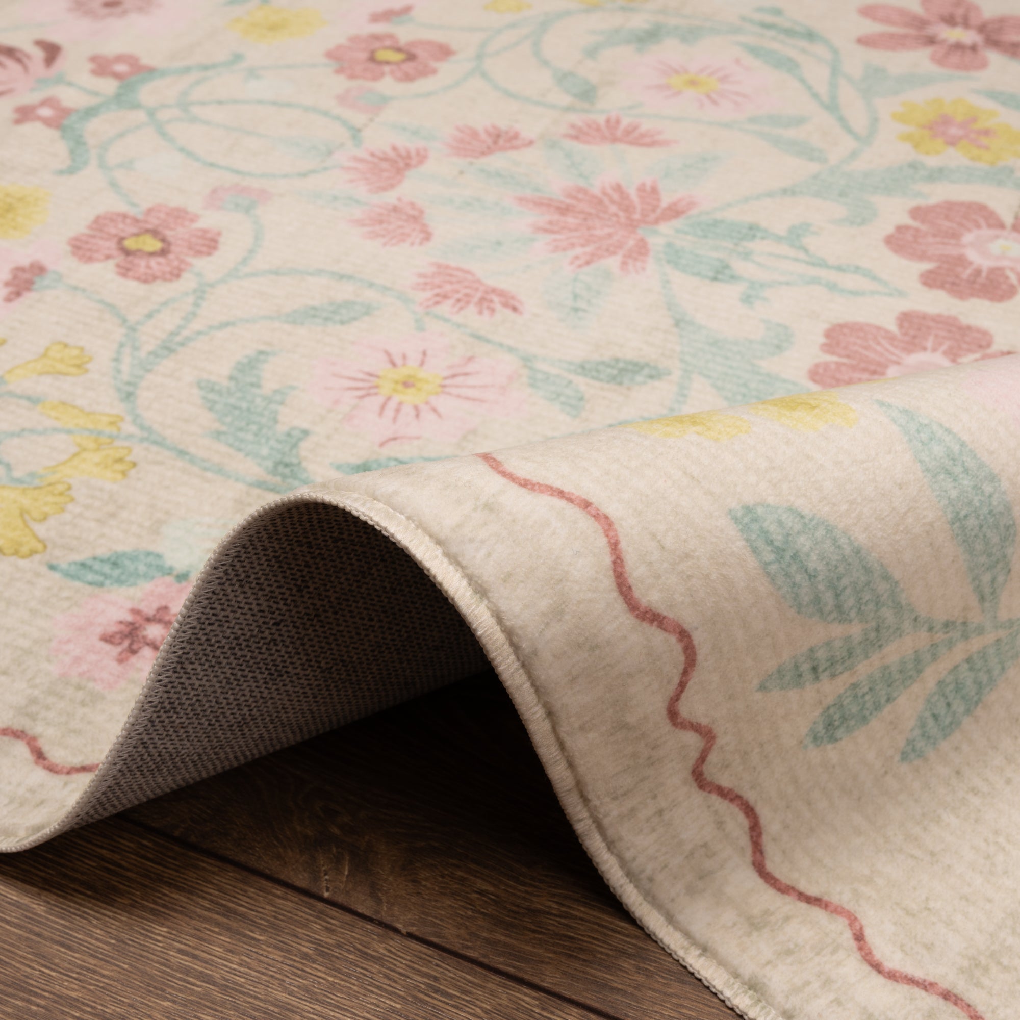 Camille Ботанически цветен килим