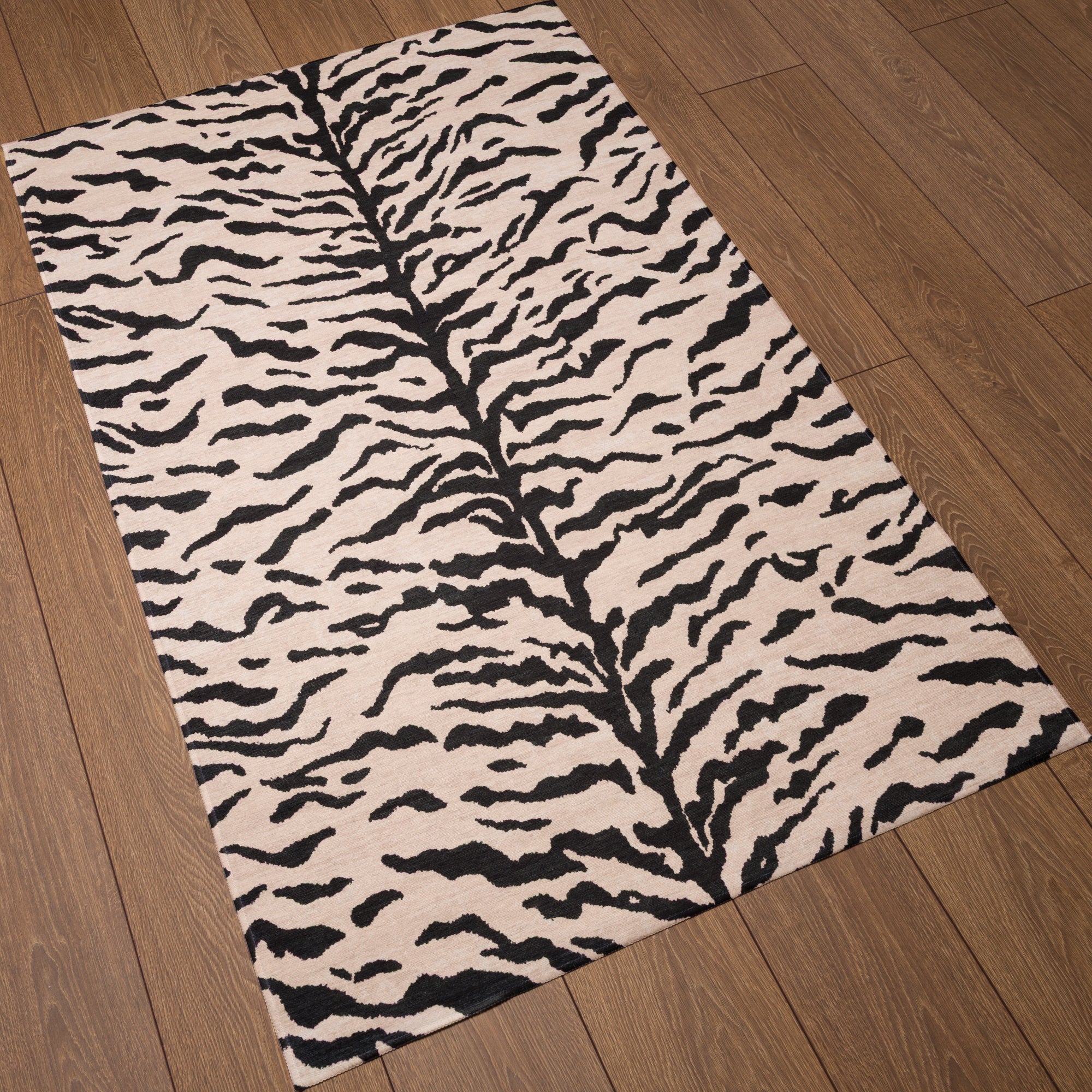 Ines Modern Tiger Print Rug