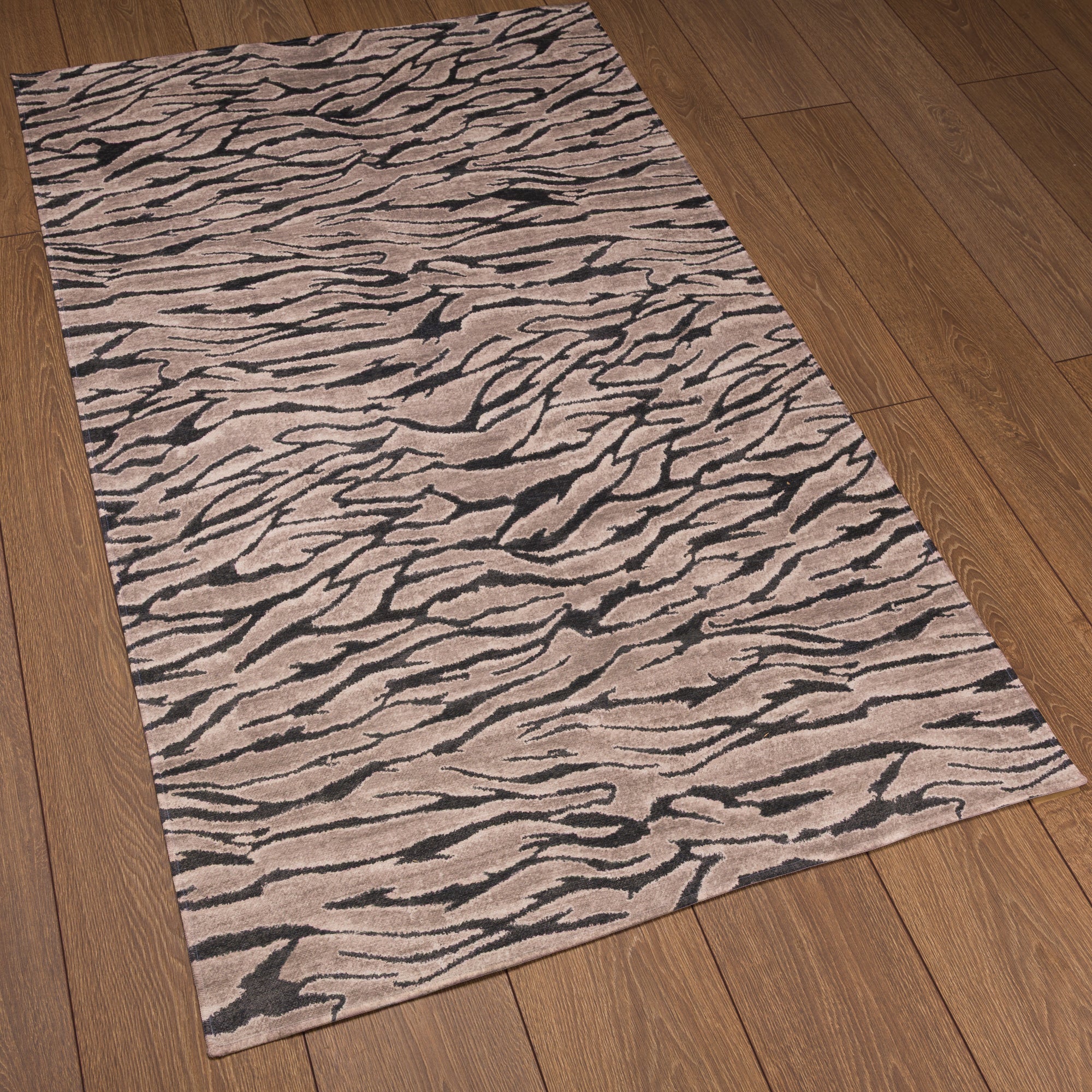 Phoenix Distressed Stripe Rug