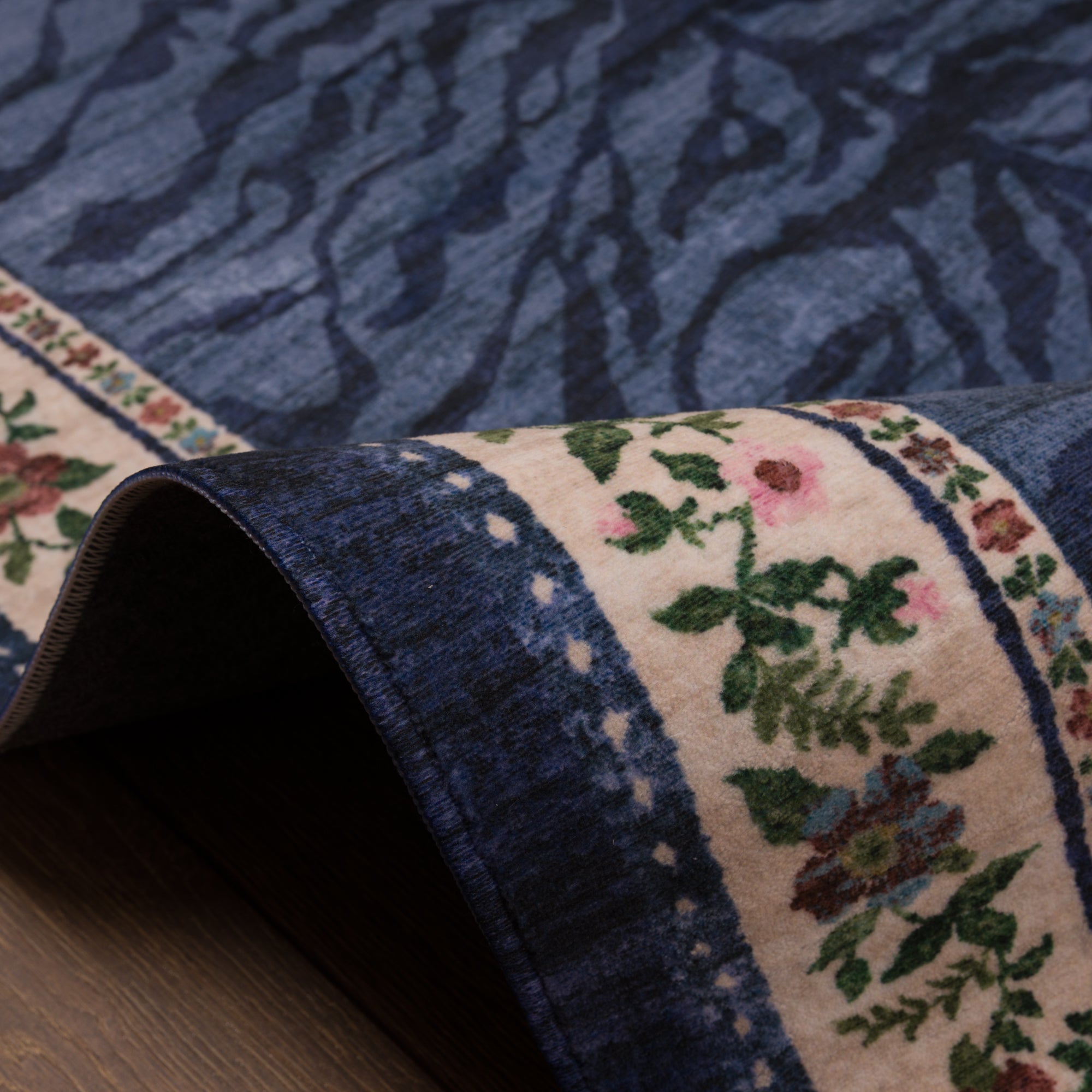 Ludvic Vintage Tiger Floral Rug