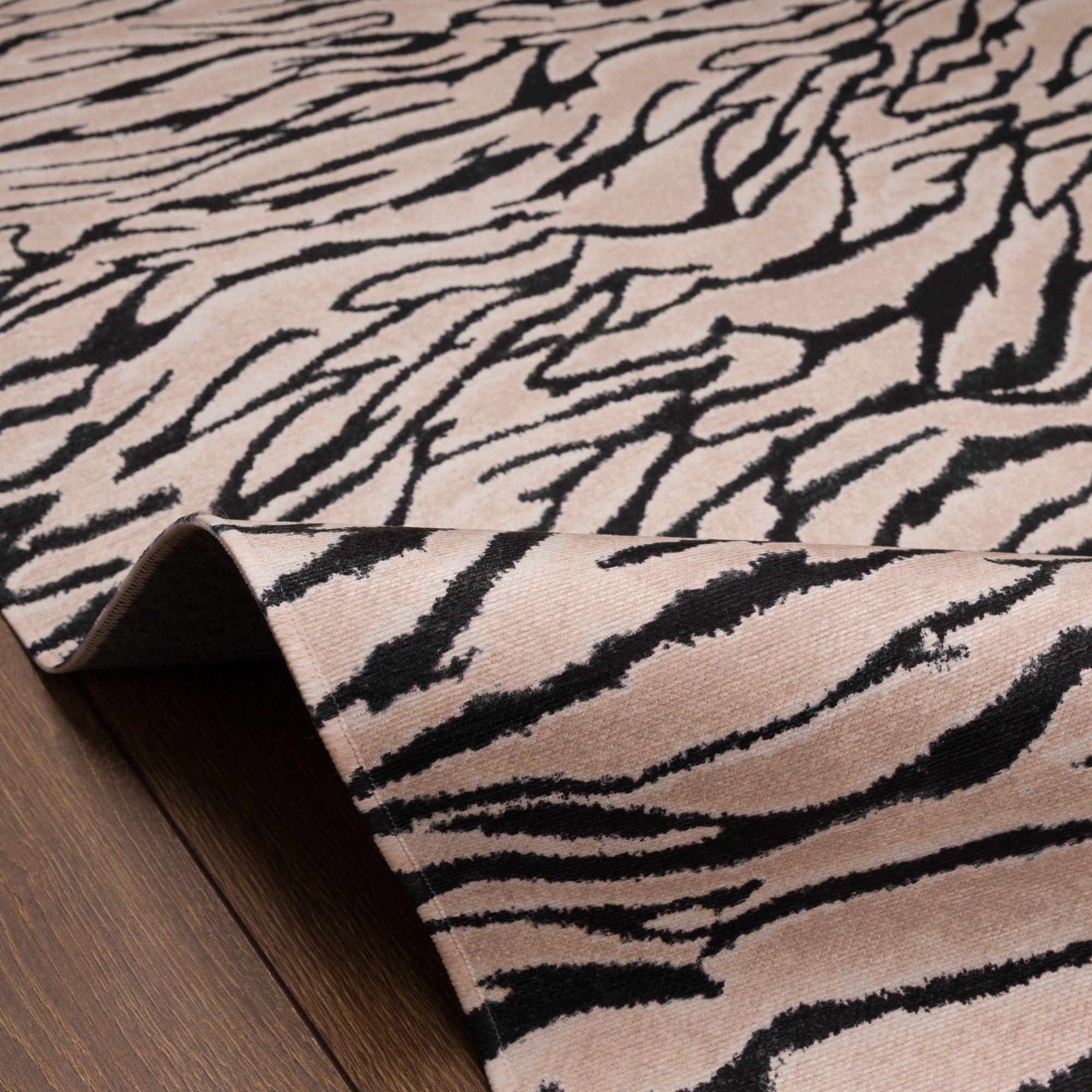 Phoenix Distressed Stripe Rug