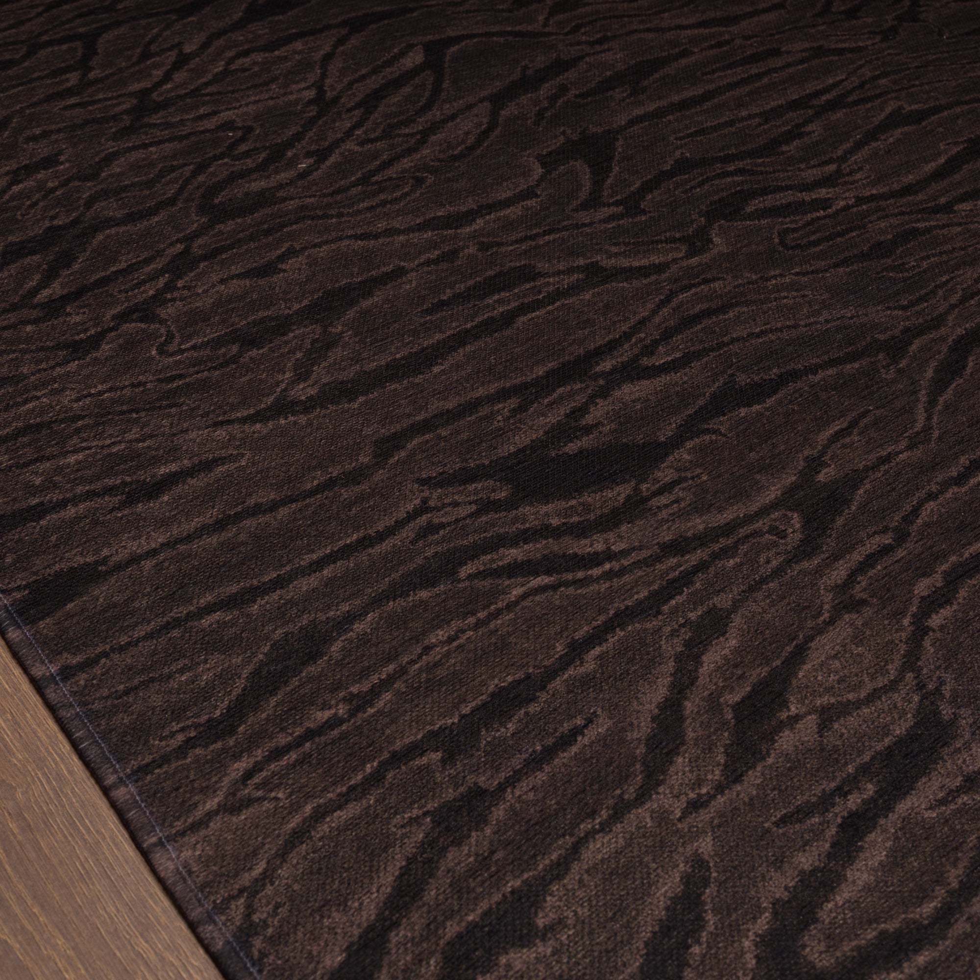 Phoenix Distressed Stripe Rug