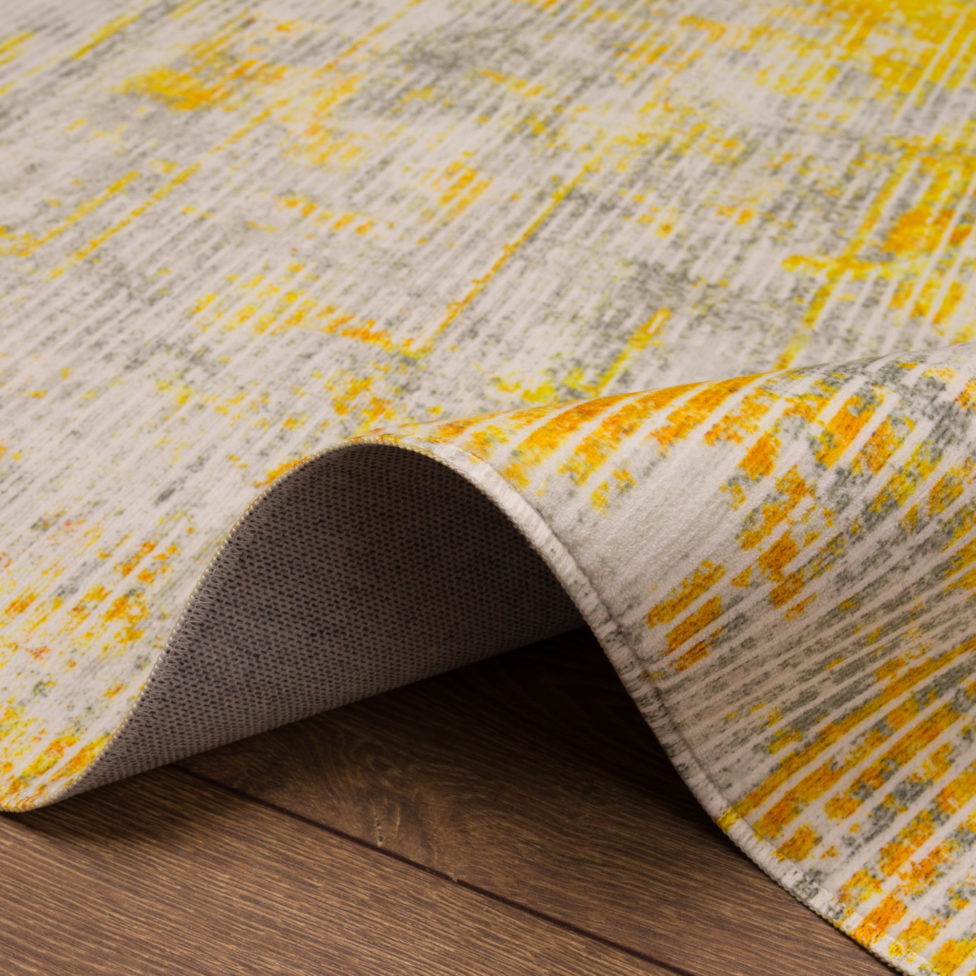 Lea Пострадал линеен килим