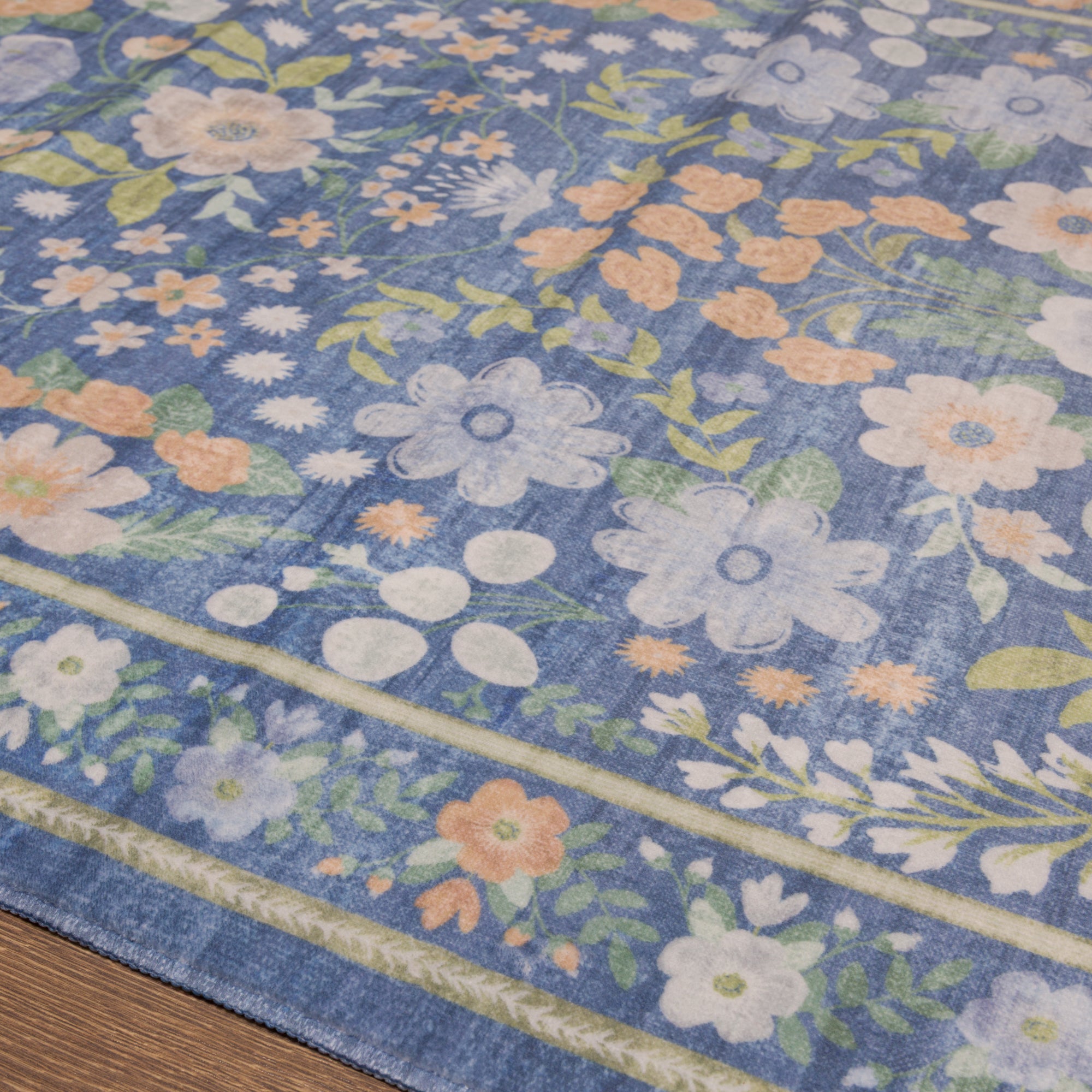 Cecilia Флорални реколта килим