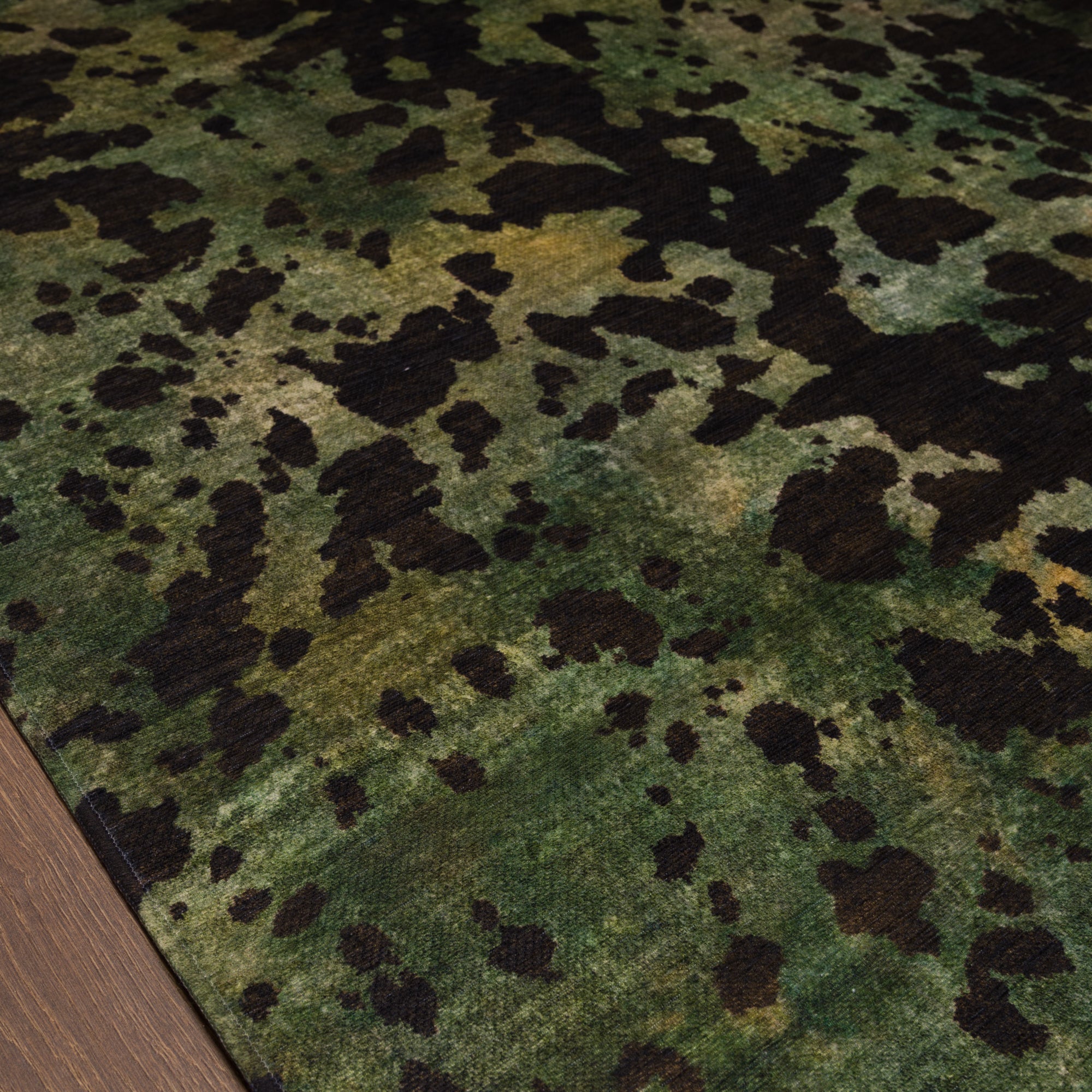 Veda Alfombra con estampado animal desgastado