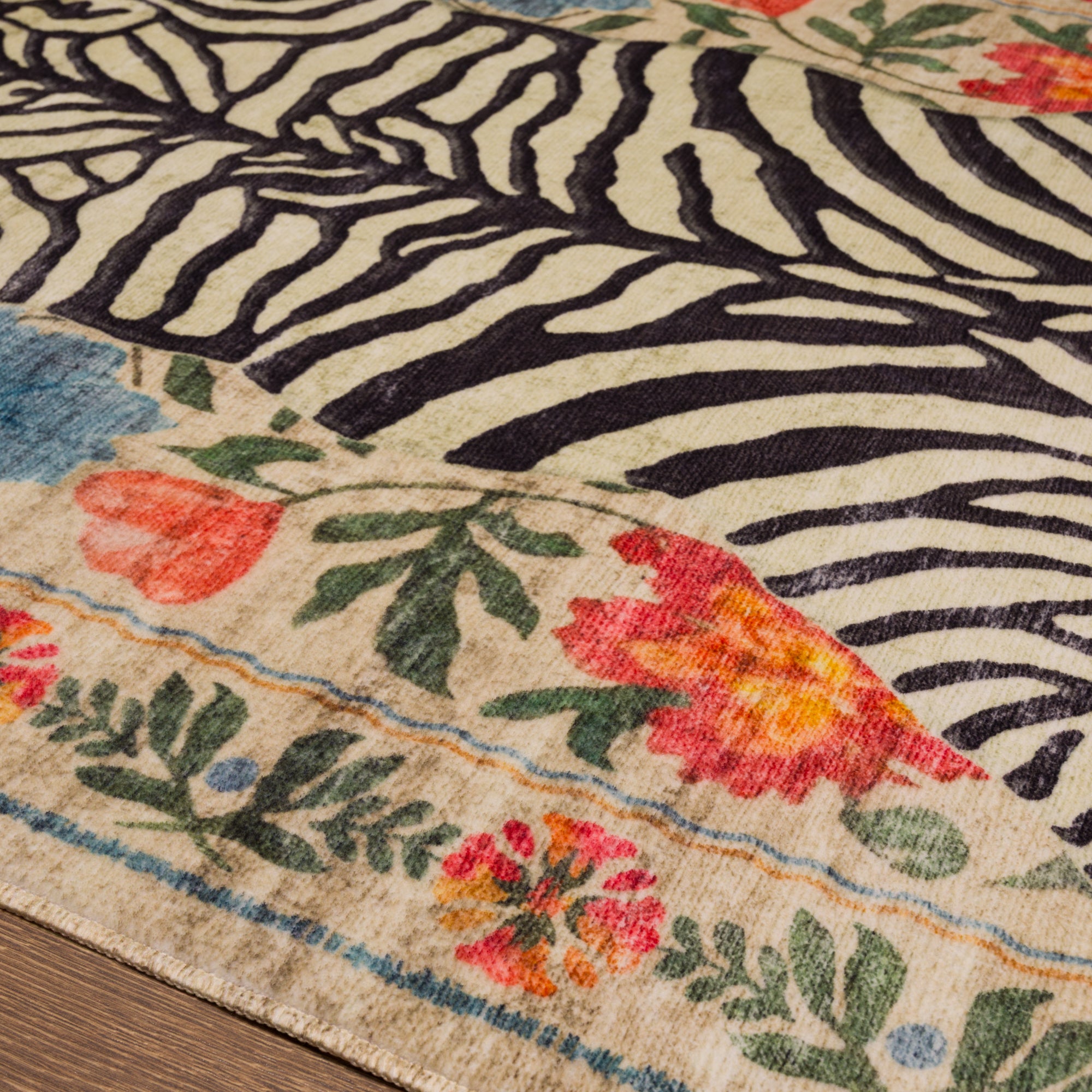 Yara Ботанически килим със зебров печат