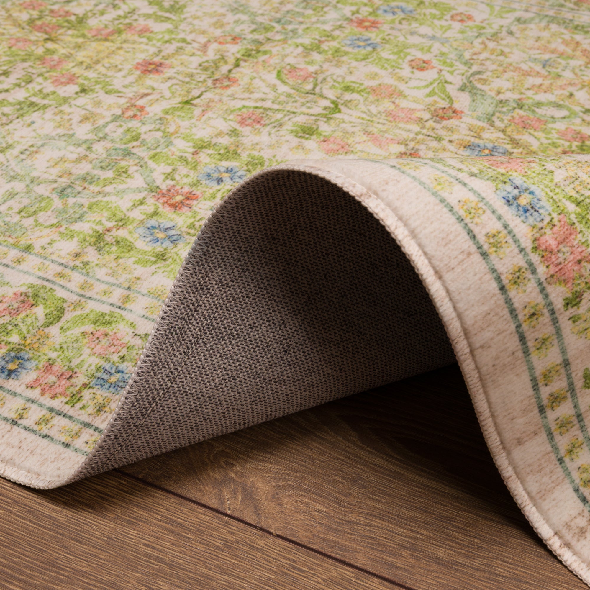 Sabine Вдъхновен от реколтата килим