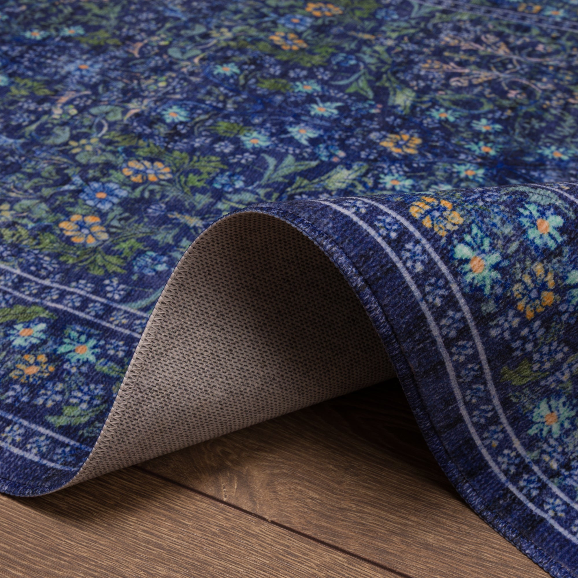 Sabine Вдъхновен от реколтата килим