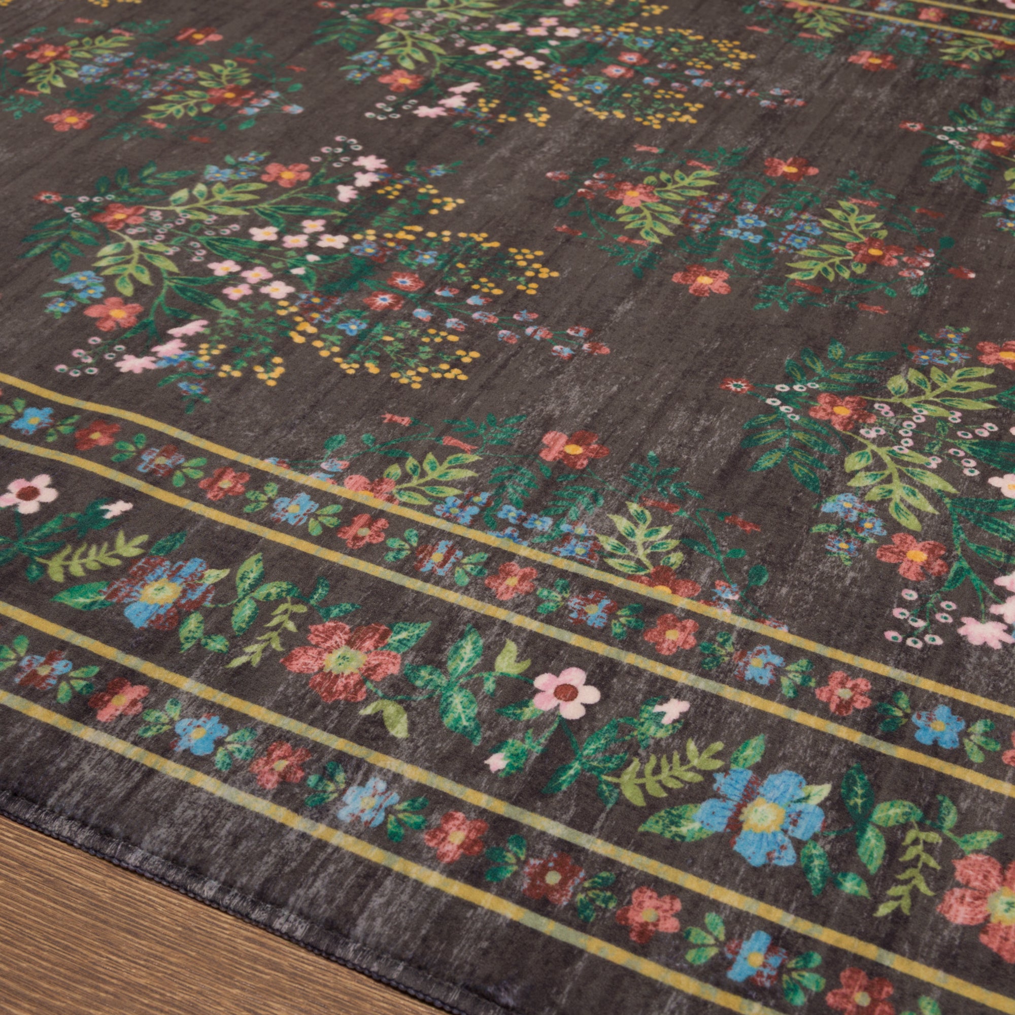 Kate Винтидж ботанически флорален килим