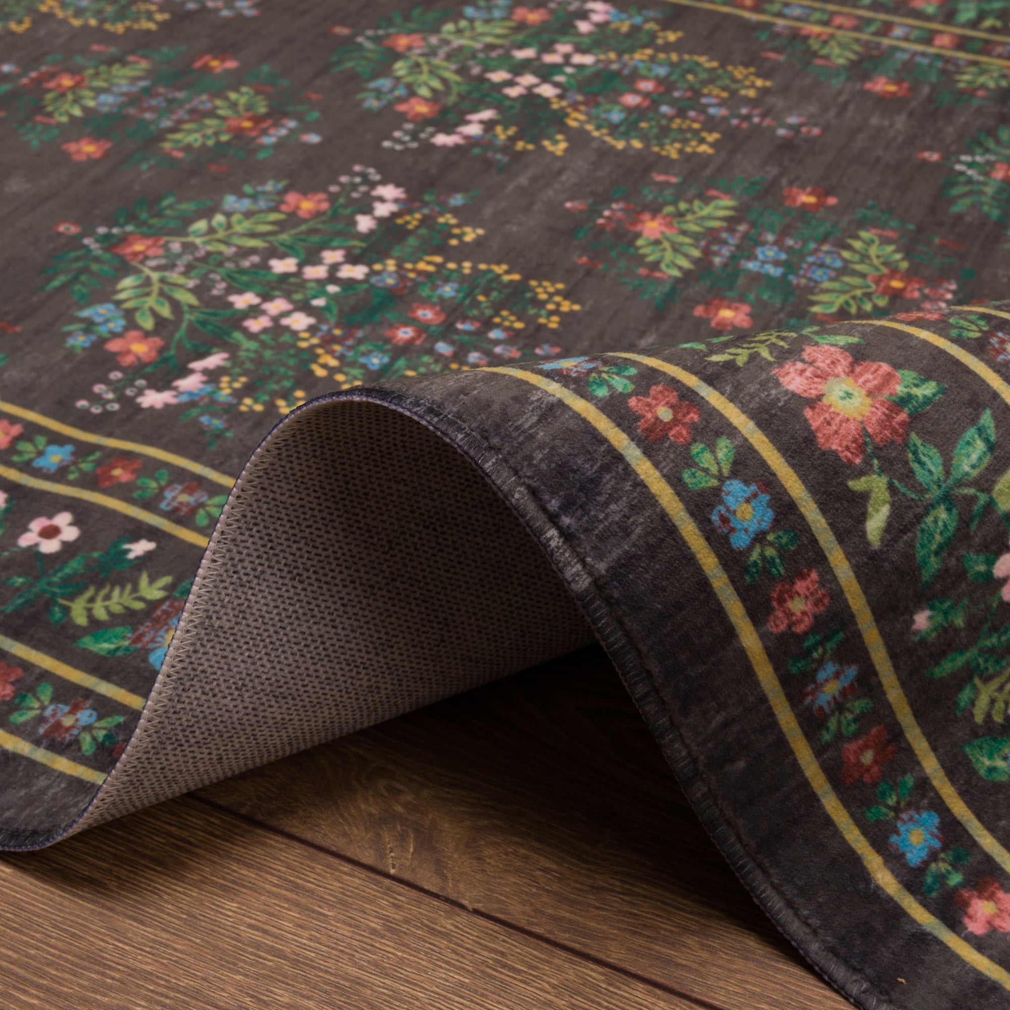 Kate Винтидж ботанически флорален килим